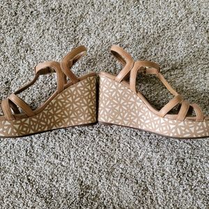 Clark's artisan wedges